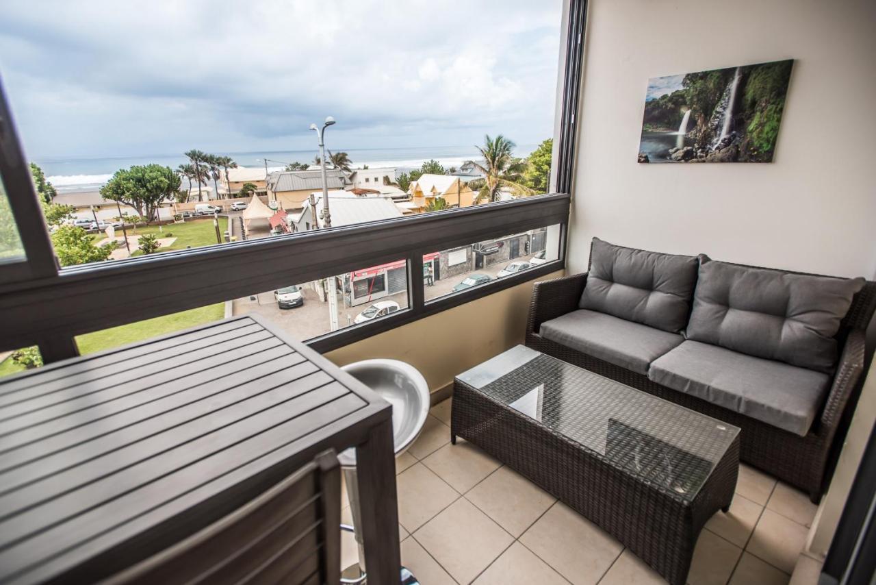 Appartement Le Paille En Queue Saint Pierre Exterior photo